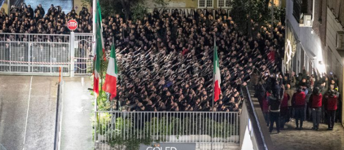 Saludo fascista en un evento político en Roma (Enero 2024)