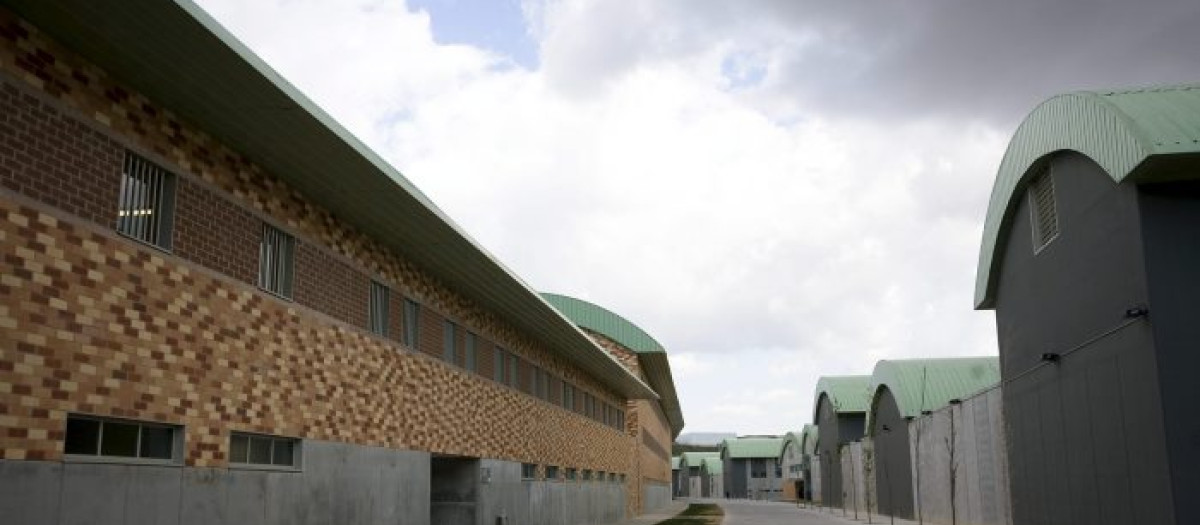 Centre Penitenciari Brians 2. Vista exterior