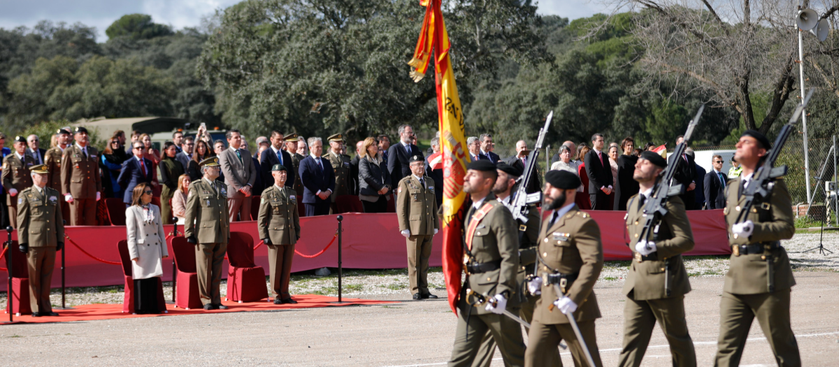 La ministra de Defensa en la base de ‘Cerro Muriano’