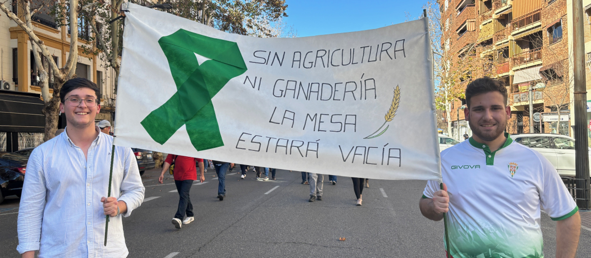 Agricultores a su paso por el centro de Córdoba