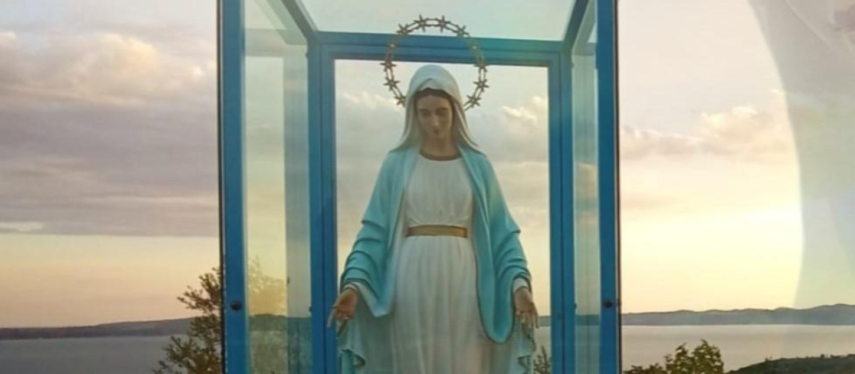 La estatua de la Virgen de Trevignano