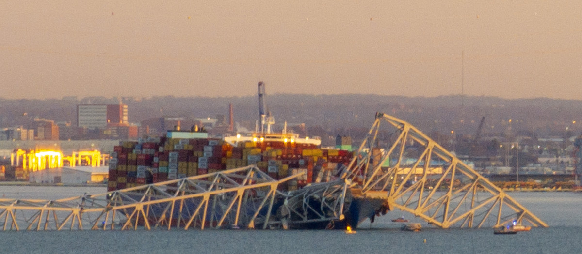 El portacontenedores de bandera de Singapur, Dali