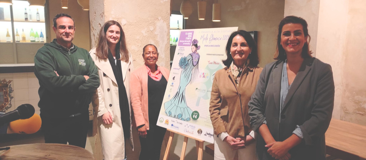 Presentación del cartel del desfile