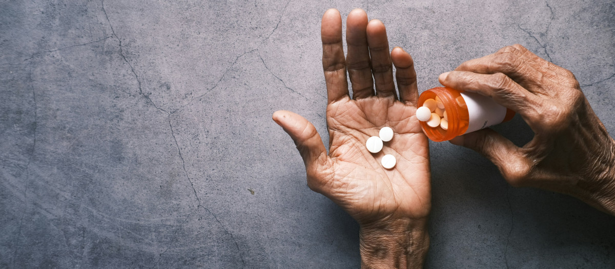 No hay un consenso acerca del plazo a partir del cual una enfermedad pasa a considerarse crónica