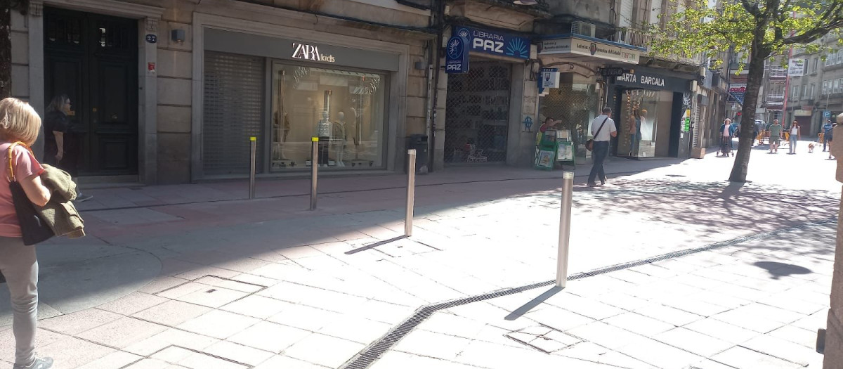 Bolardos colocados en Pontevedra por el Ayuntamiento