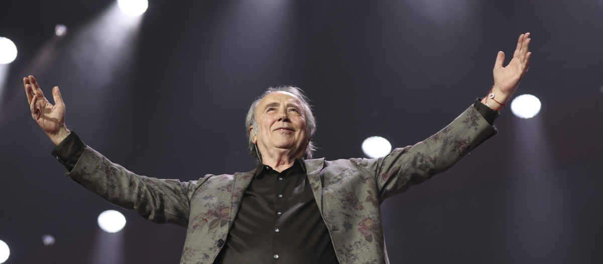 Serrat ha sido galardonado este miércoles el Premio Princesa de Asturias de las Artes, ha anunciado la fundación que concede la distinción. EFE/ Kiko Huesca