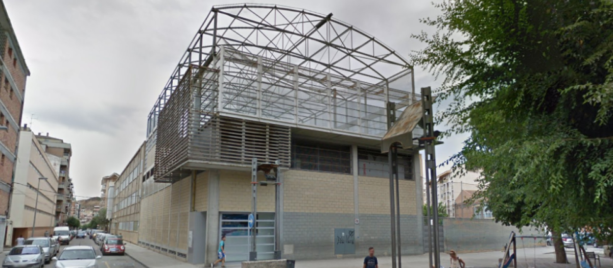 Vista exterior del colegio Vedruna de Balaguer.