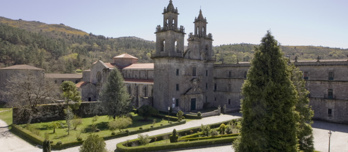 Este monasterio de la provincia de Orense se le conoce como "El Escorial gallego"