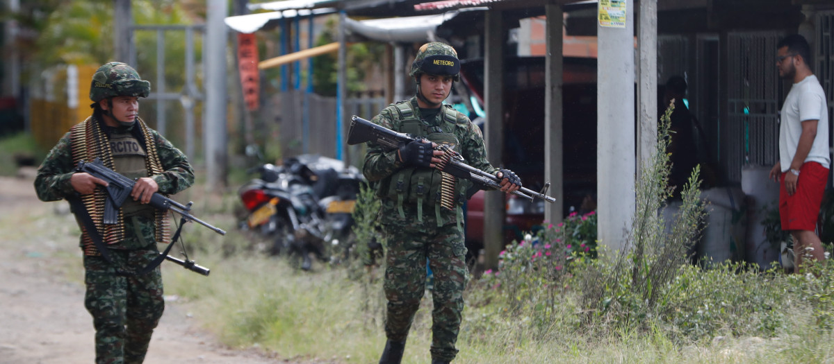 Integrantes del Ejército de Colombia