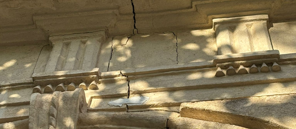 Griegas en la portada de la ermita del Colodro
