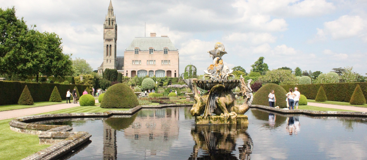 Los esplendidos jardines de Eaton Hall son uno de sus grandes atractivos