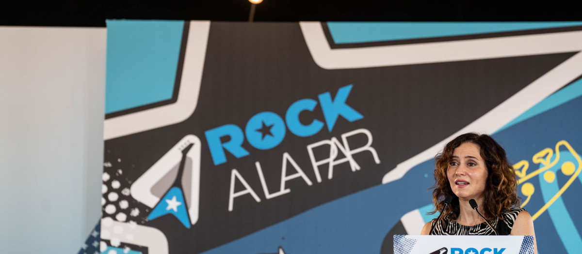 La presidenta de la Comunidad de Madrid, Isabel Díaz Ayuso, interviene durante la presentación del proyecto Rock A LA PAR, de la Fundación A LA PAR