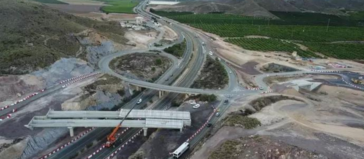 La Junta trabaja en la conexión de la autovía del Almanzora con la provincia de Granada