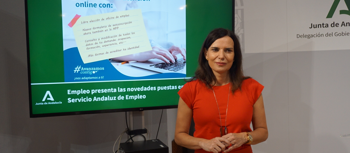 La delegada de Empleo, Empresa y Trabajo Autónomo, Mª Dolores Gálvez