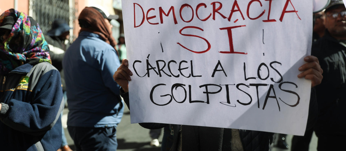 Ciudadanos afines al Gobierno de Arce piden la cárcel para los golpistas