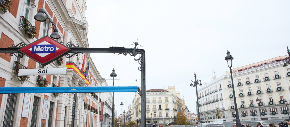 Boca del Metro de Madrid en la Puerta del Sol