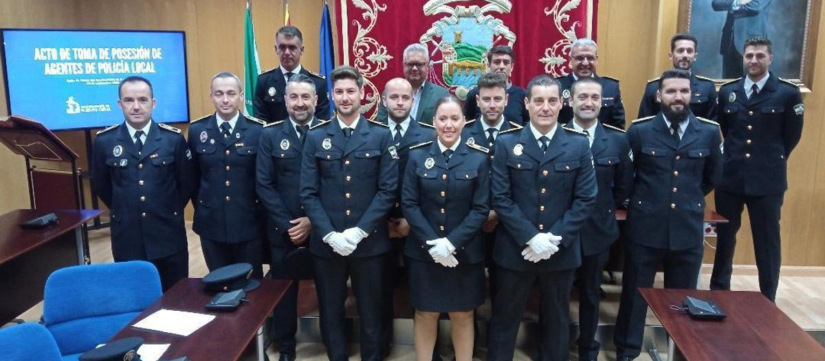 Miembros de la última toma de posesión de cargos en la Policía Local de Puente Genil