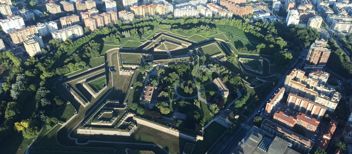 La Ciudadela de Pamplona vista desde el aire