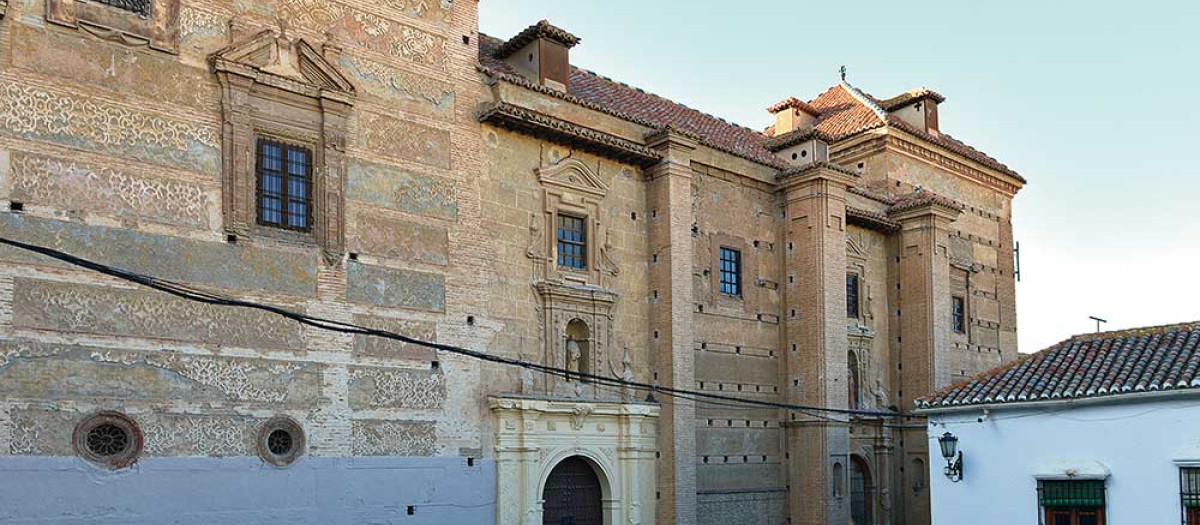 El convento de la Concepción fue mandado construir en el siglo XVI por el obispo Álvarez de Vozmediano.