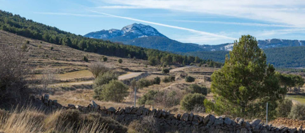 Imagen del pueblo de Costur y sus alrededores, situado en el interior de la provincia de Castellón