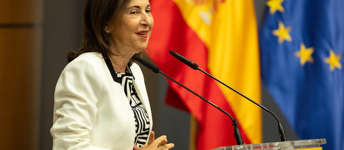 La ministra de Defensa Margarita Robles presenta la plataforma tecnológica de apoyo al acceso al mercado laboral "Es tu fuerza" de la Fundación CEOE