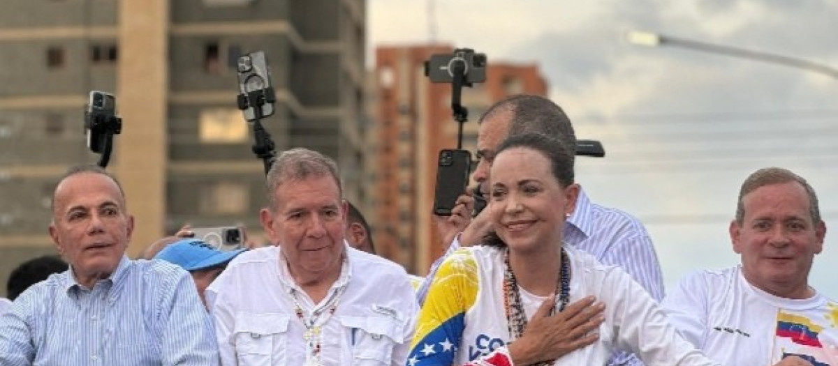 María Corina Machado y el candidato presidencial Edmundo González