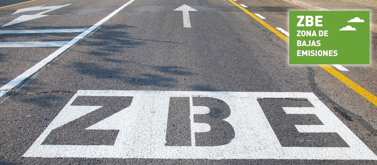 Las ZBE son demoledoras para los coches y sus conductores