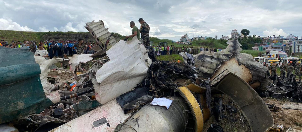 Un avión se ha estrellado en Nepal