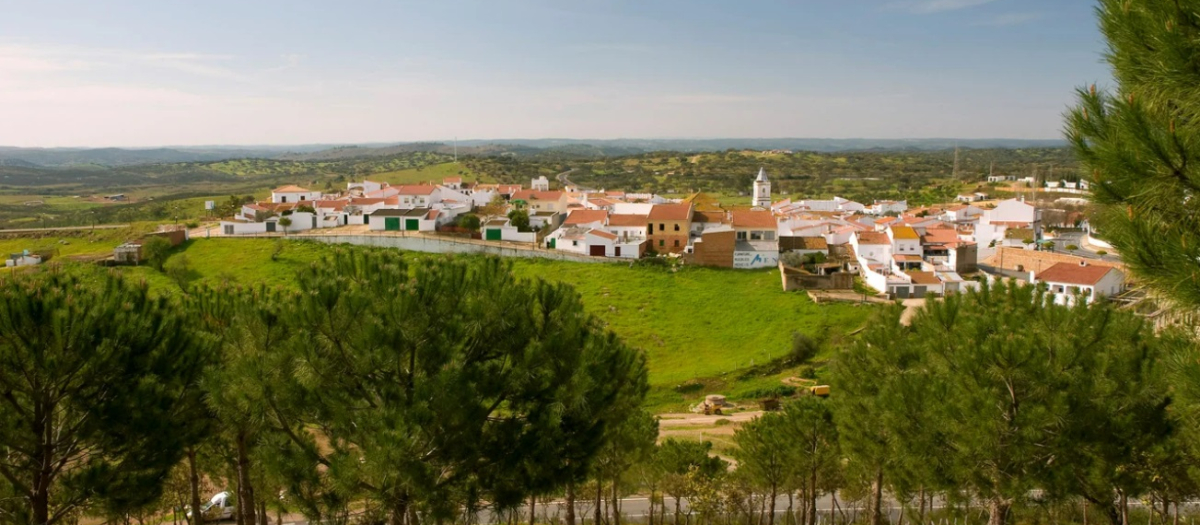 El Granado se encuentra en la provincia de Huelva y es un pueblo fronterizo con Portugal