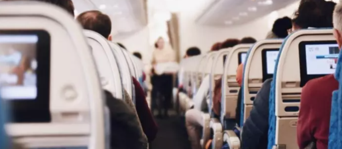 Interior de un avión