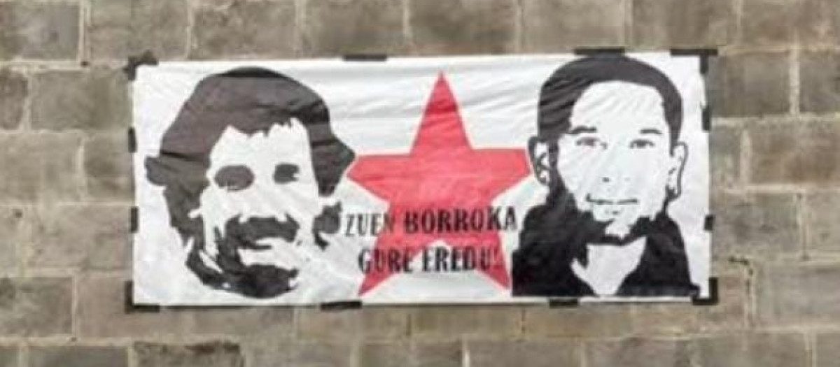 Homenaje en el frontón público de Elorrio a dos etarras ya fallecidos