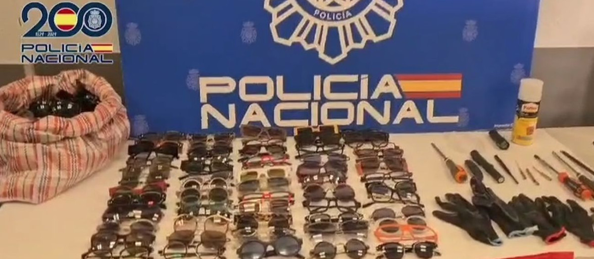 Todas las gafas que robaron en la óptica de Madrid