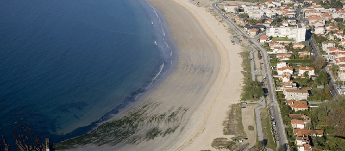 Panorámica de Playa América el primer arenal inteligente de Galicia