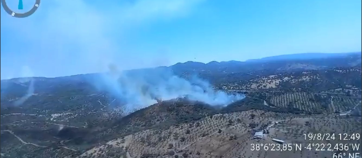 Toma aérea del incendio