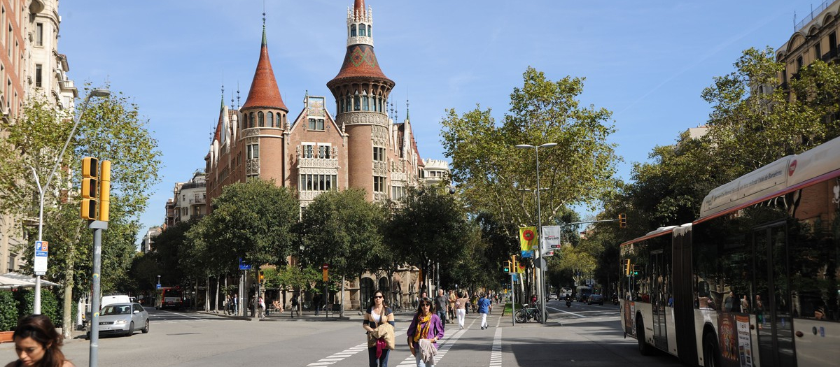 Casa de les Punxes, Barcelona