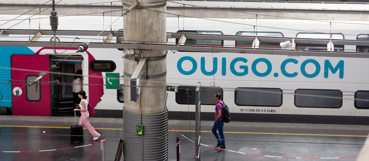 Un tren de Ouigo en la estación de Atocha