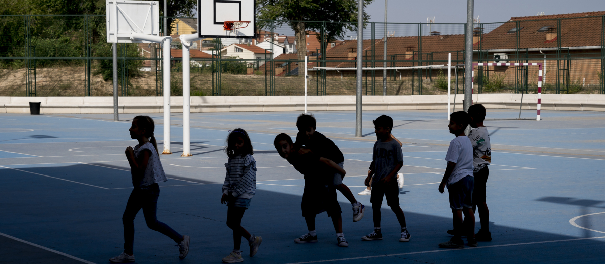 Varios niños en un colegio de Madrid