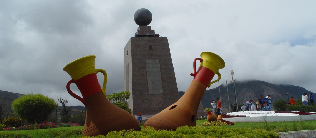 El monumento Mitad del Mundo, en Ecuador, que conmemora la expedición