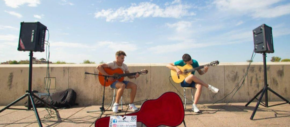 Los Niños del Puente