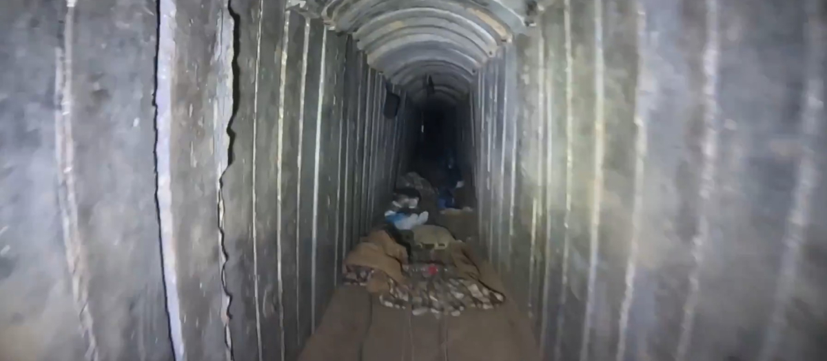 Túnel de Gaza donde halló a los cuerpos de los seis rehenes asesinados por Hamás