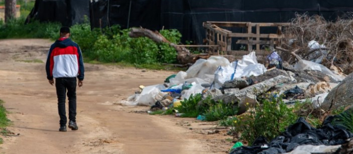 Asentamiento de inmigrantes en el término municipal de Lucena del Puerto (Huelva)