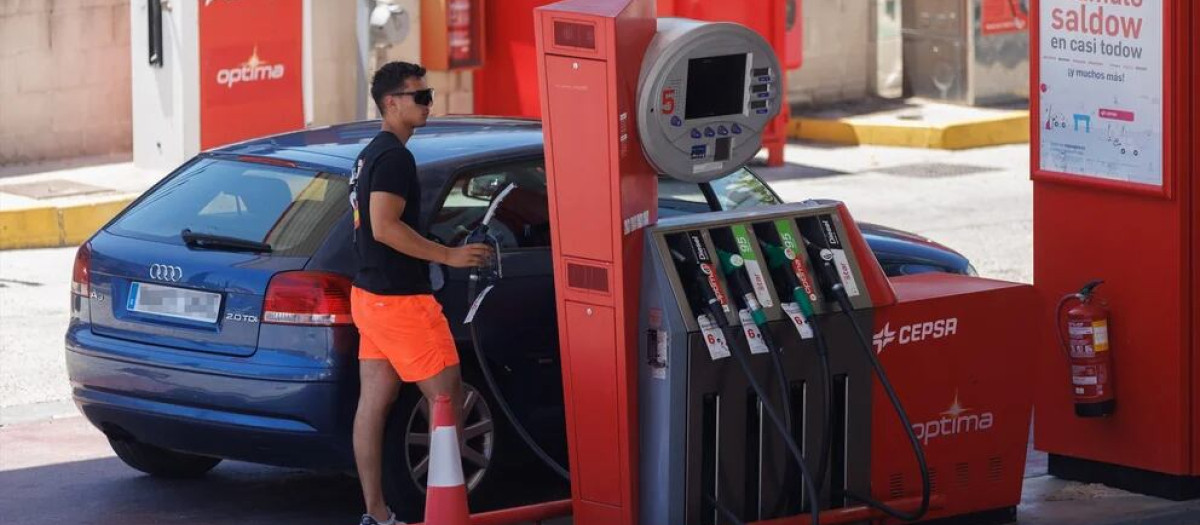 Las gasolineras de autoservicio exigen un protocolo de funcionamiento especial