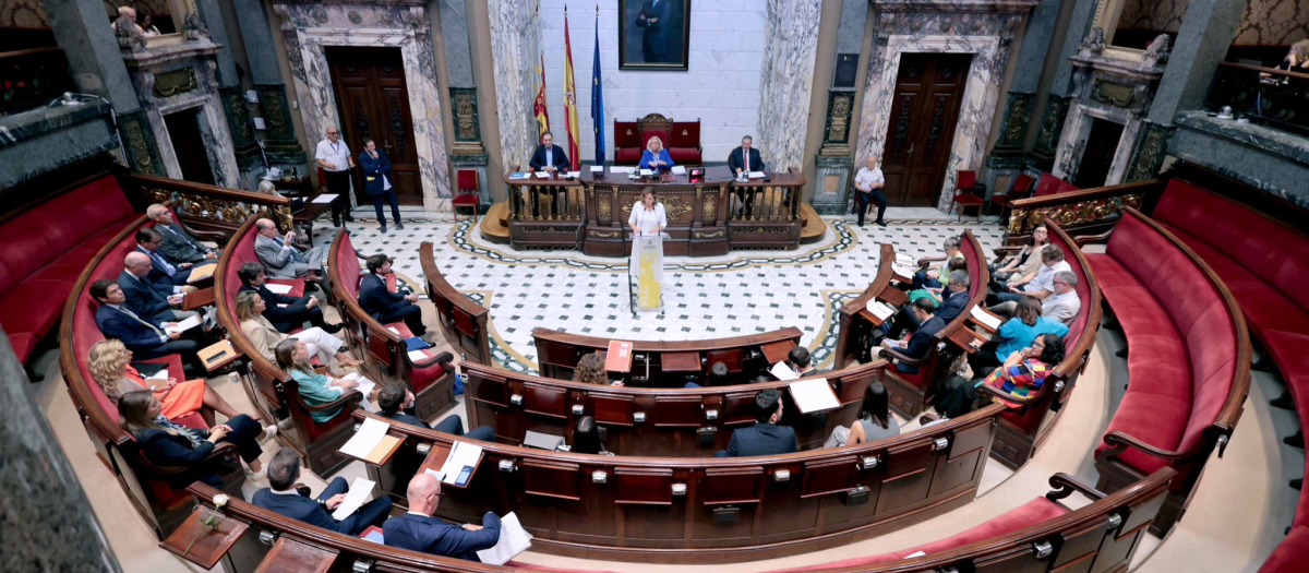 María José Catalá, durante su discurso en el Debate sobre el Estado de la Ciudad, celebrado este lunes en Valencia