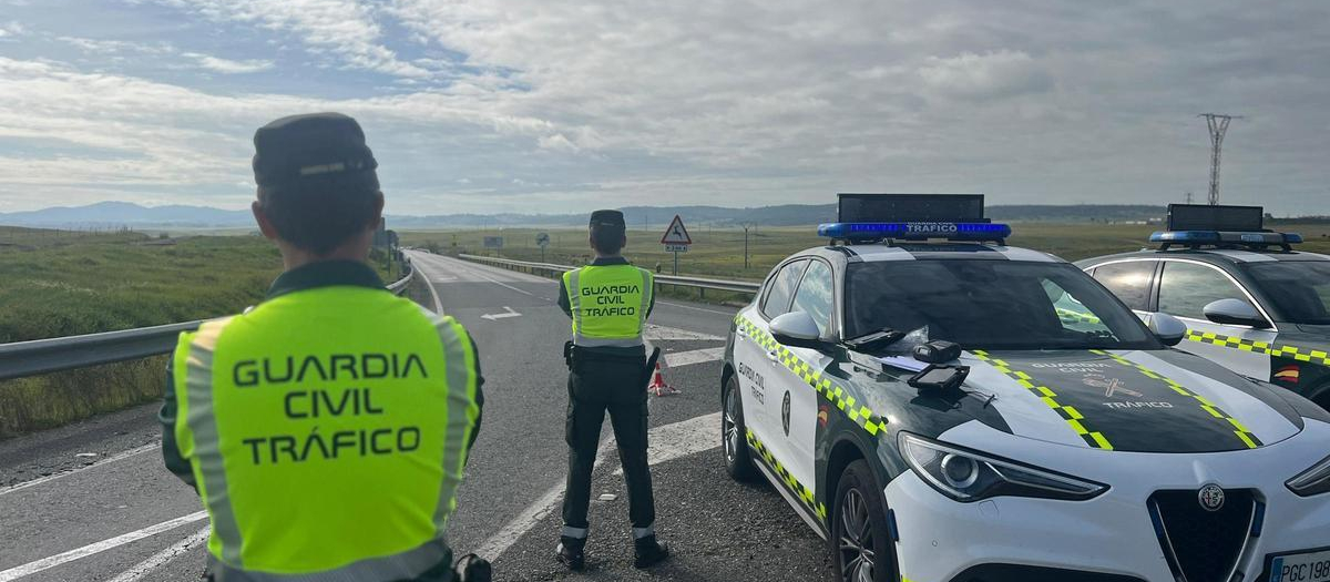 Control de alcoholemia de la Guardia Civil en carretera