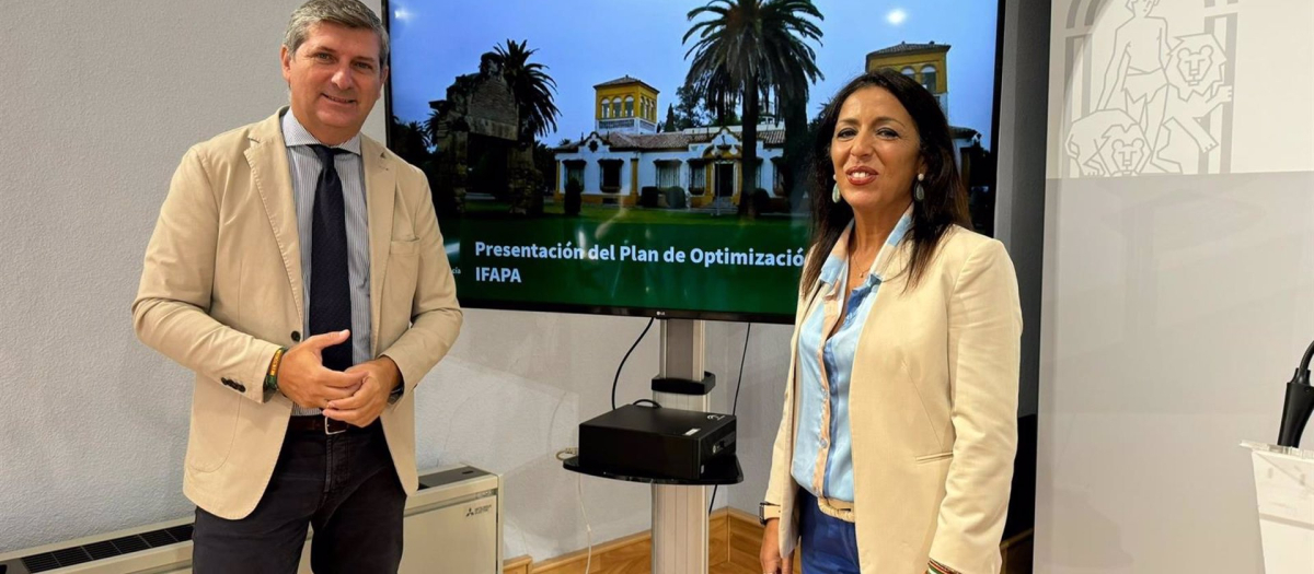 23/09/2024 Marta Bosquet y Francisco Acosta, durante la presentación del Plan de Optimización de Centros Ifapa.
POLITICA ANDALUCÍA ESPAÑA EUROPA CÓRDOBA ECONOMIA
JUNTA DE ANDALUCÍA