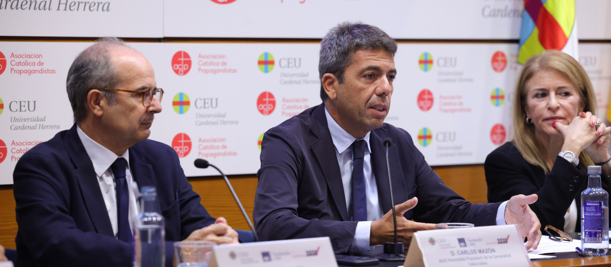 El presidente de la Generalitat Valenciana, Carlos Mazón, este martes, en un acto de la CEU UCH