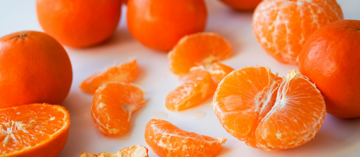 La mandarina contiene vitaminas que refuerzan las defensas