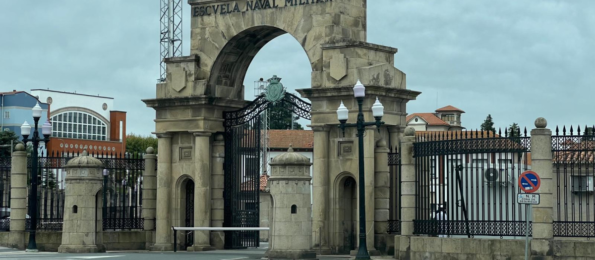 Escuela Naval de Marín