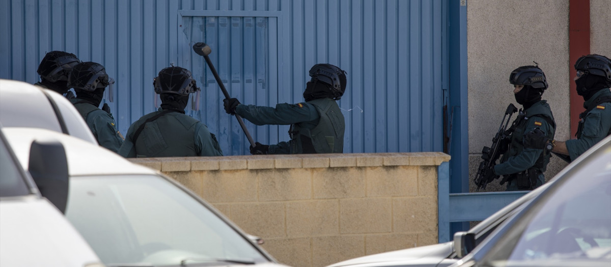 Operativo de la Guardia Civil en la provincia de Huelva en una imagen de archivo