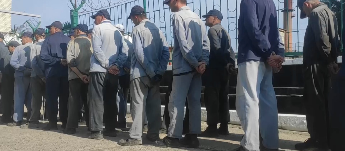 Recursos de los prisioneros de guerra rusos y las instalaciones del centro de cautivos cerca de Leópolis, Ucrania